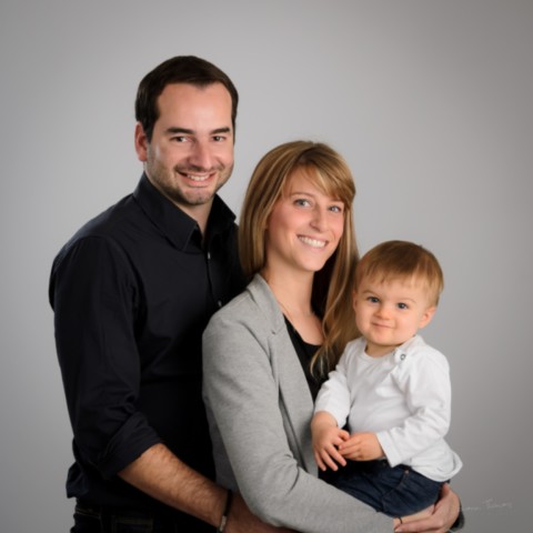Offrie un shooting famille en cadeau au studio