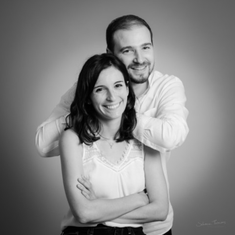 Portrait de couple souriant